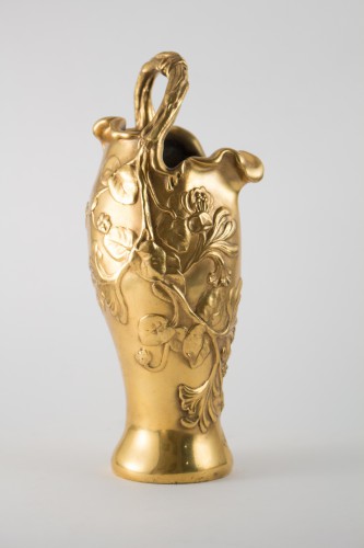 Vase en bronze doré – Alexandre Vibert