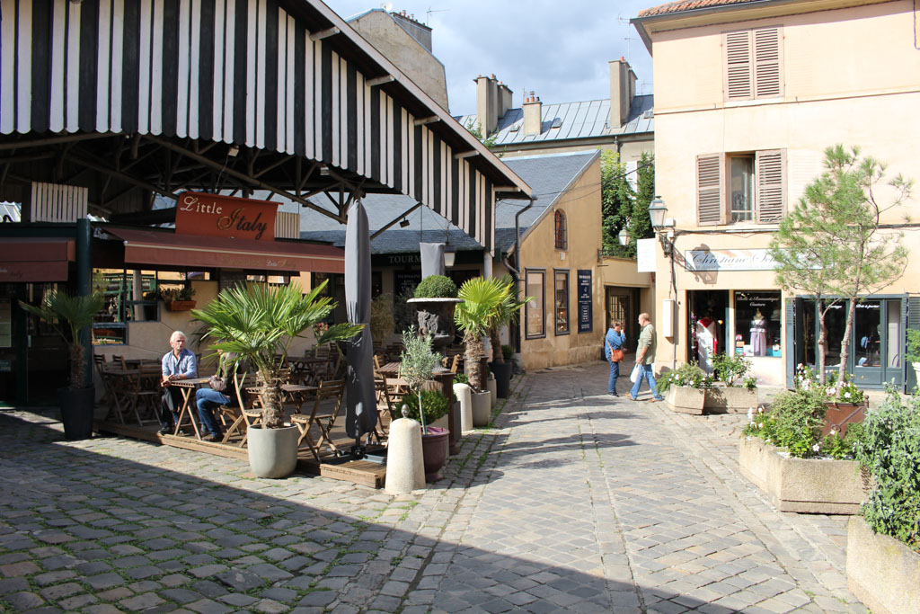 Carré des Antiquaires