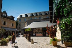 carre-antiquaires-versailles-250