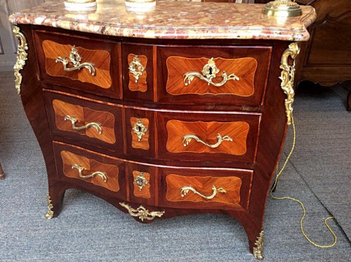 Commode Louis XV estampillée Lapie