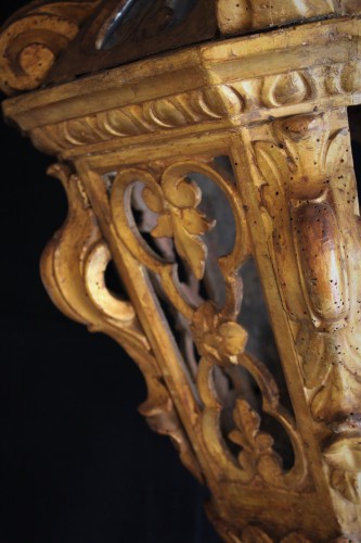 Paire de lanternes bois sculpté doré Vénitiennes XVIIIème