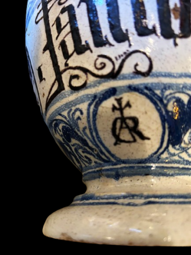 Suite de 4 chevrettes d&rsquo;abbaye XVIIème « BASSANO »